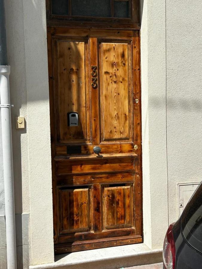 Bohobos Hostel أنتيب المظهر الخارجي الصورة