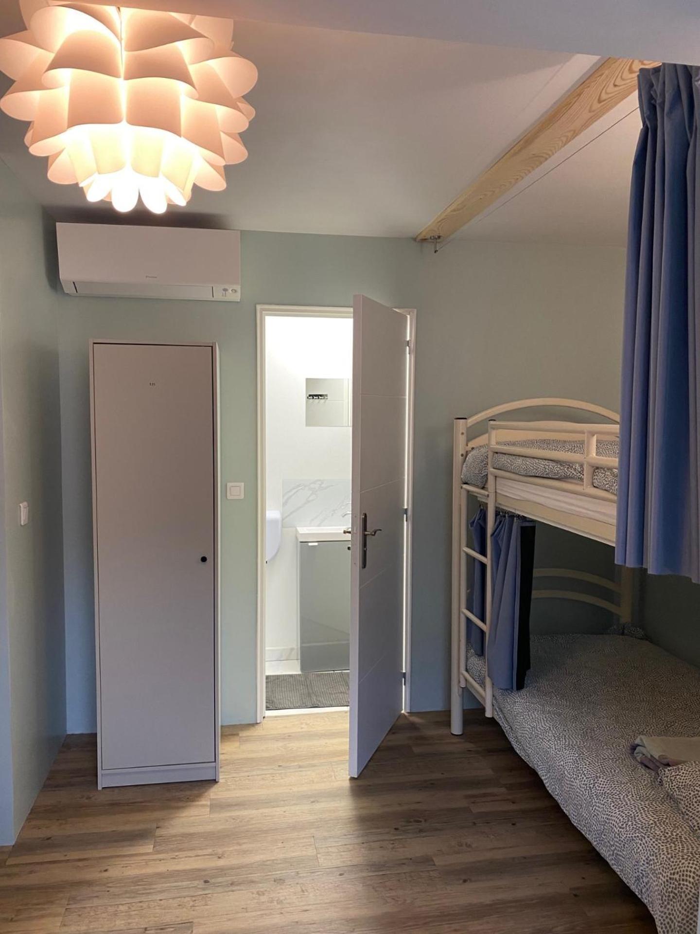 Bohobos Hostel أنتيب المظهر الخارجي الصورة