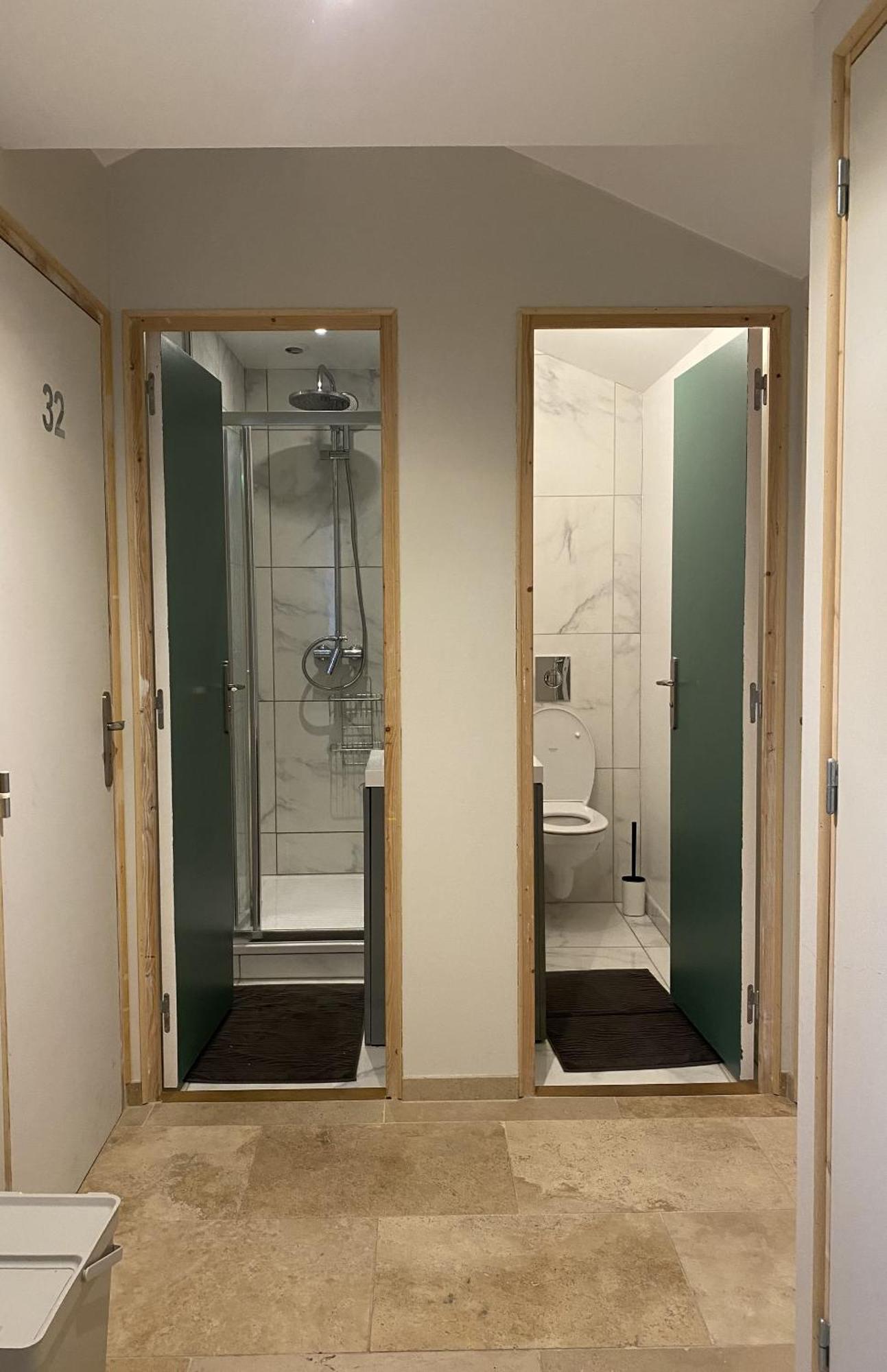 Bohobos Hostel أنتيب المظهر الخارجي الصورة